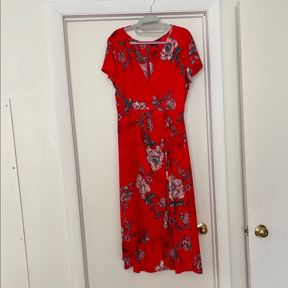 Trixxi Red Floral Midi Dress